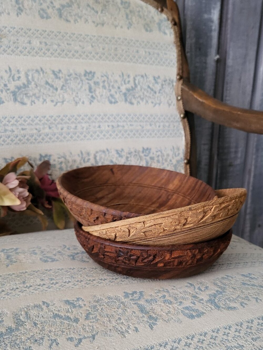Vintage Carved Wood Bowls Hand Crafted Made in India Set of 3 6 Inch 80s
